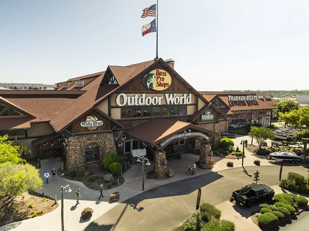 RIM_Bass_Pro_Shop