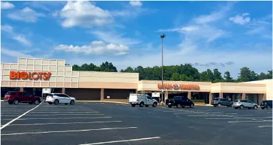 West Town Square shopping center in Rome, GA